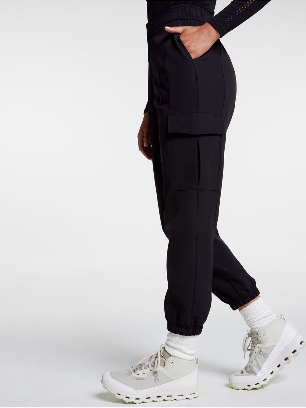 CALIA Women's Effortless Crepe Cargo Joggers in Pure Black. Size S
